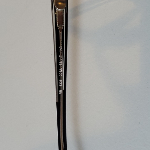 Rayban eyeglass frames - Picture 5 of 6